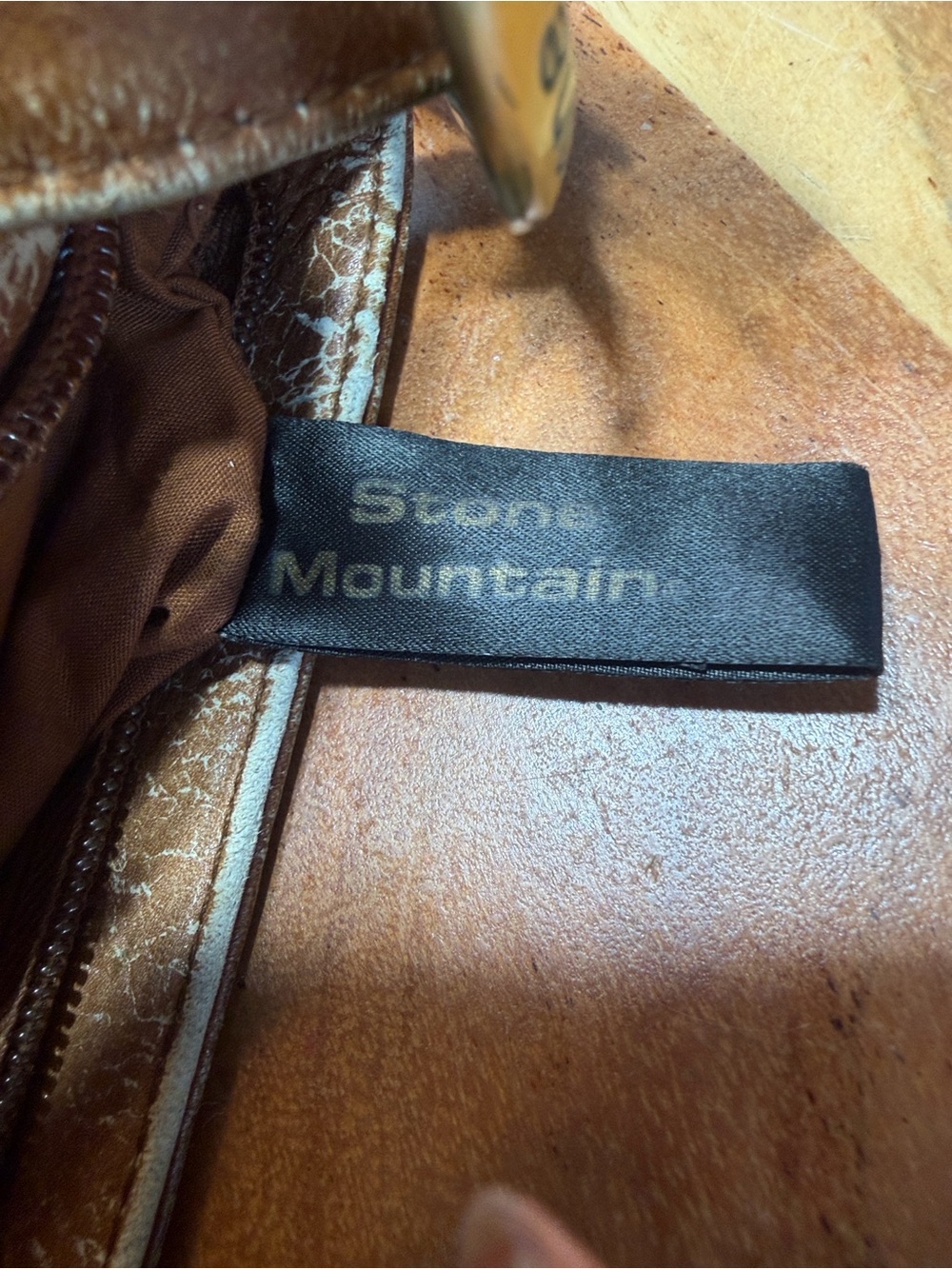 Boho Stone Mountain Vintage Y2K Distressed Tan Leather Bag - Picture 3 of 16